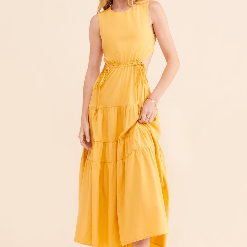 Tiered Cutout Maxi Dress